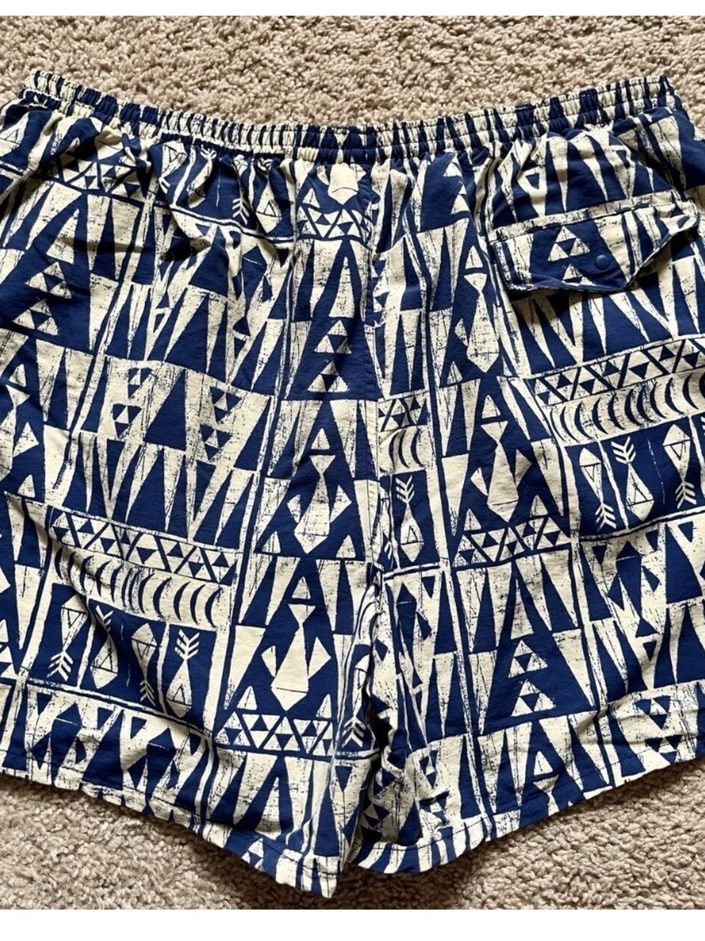 Patagonia Men’s Navy & Cream  Print 5 baggies